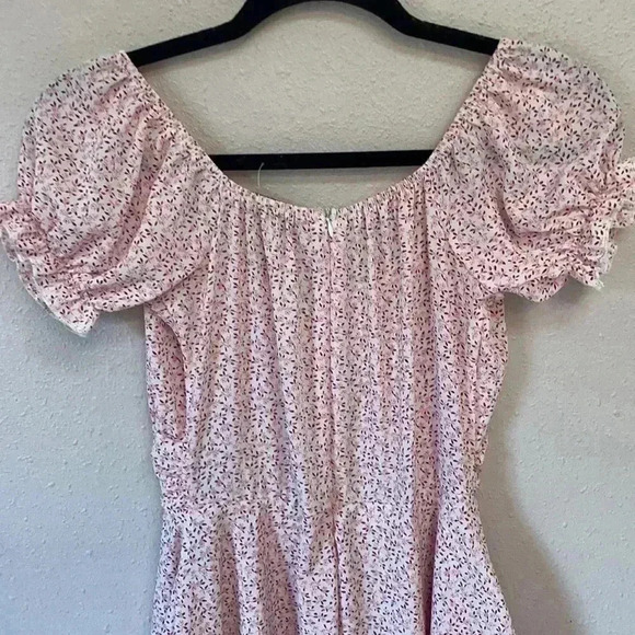 Brand new!! CBR Women’s Floral Dress - Picture 7 of 10